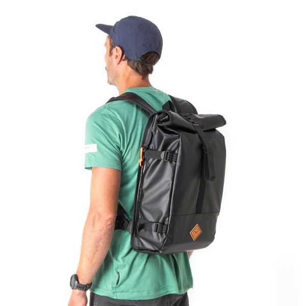 Rolltop Backpacks 22L10 tn