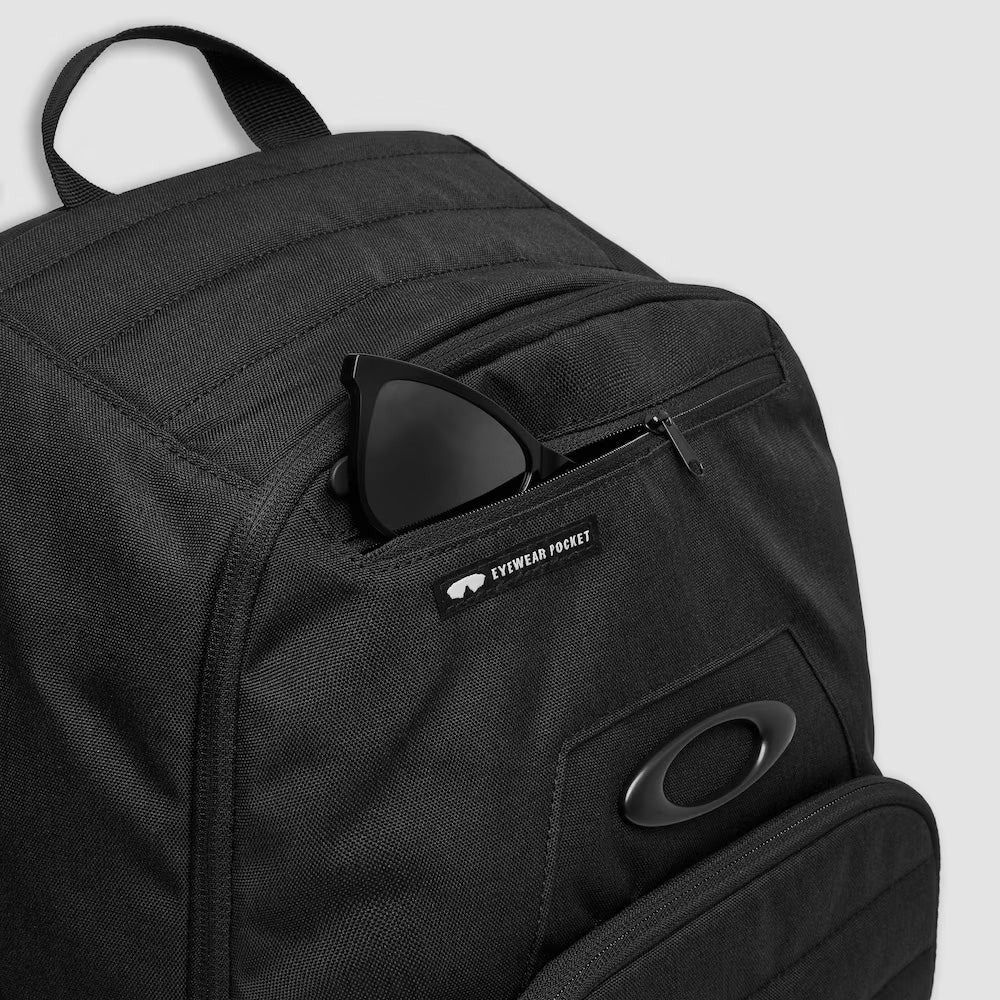 Oakley Enduro 4.0 Backpack - eyewear pocket