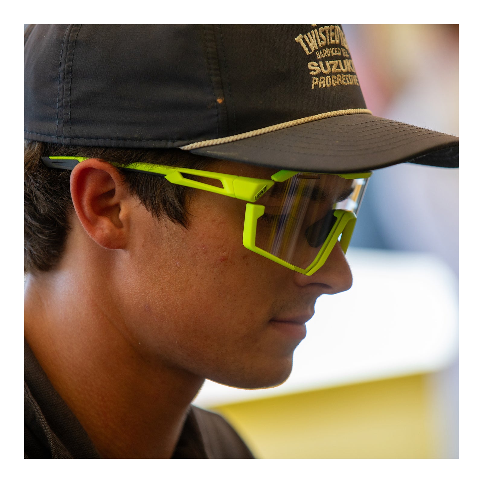 Leatt RideViz Pro Sunglasses - Neon Yellow Iriz Cryztal Red 13 VLT