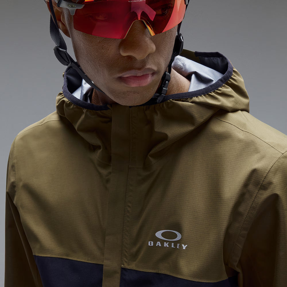 Oakley Elements Shell Jacket 2 in Army Green